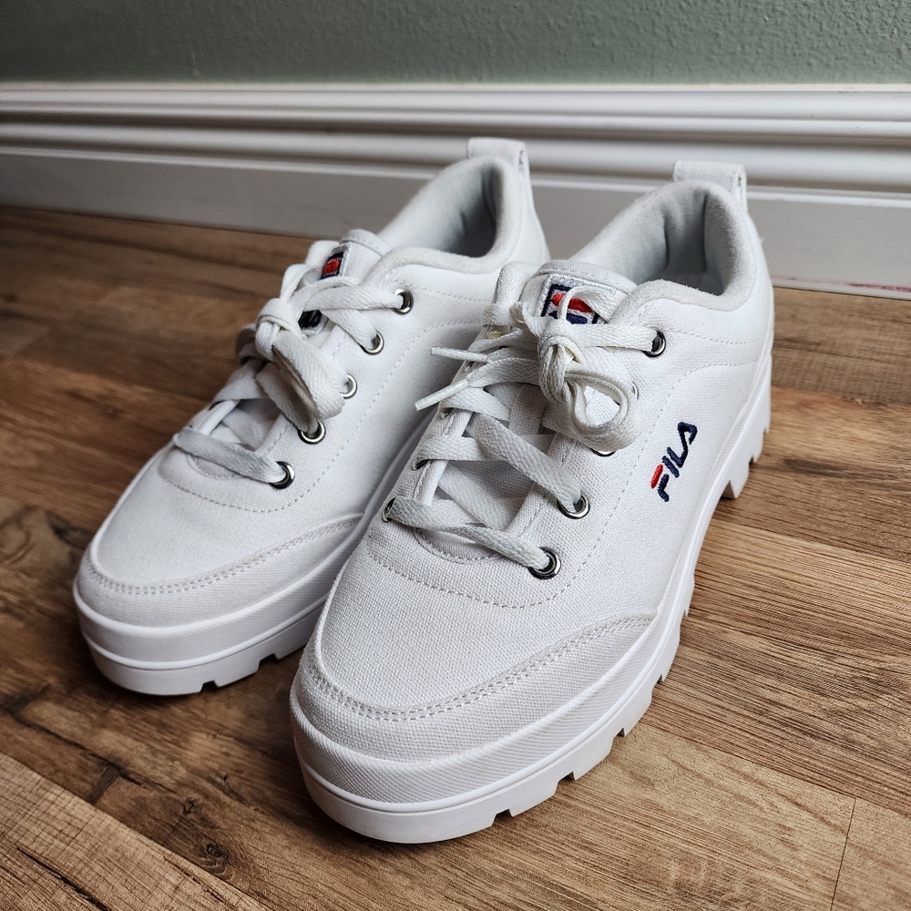 Women's Fila Low Top Canvas Chunky Platform Sneaker White Size 7